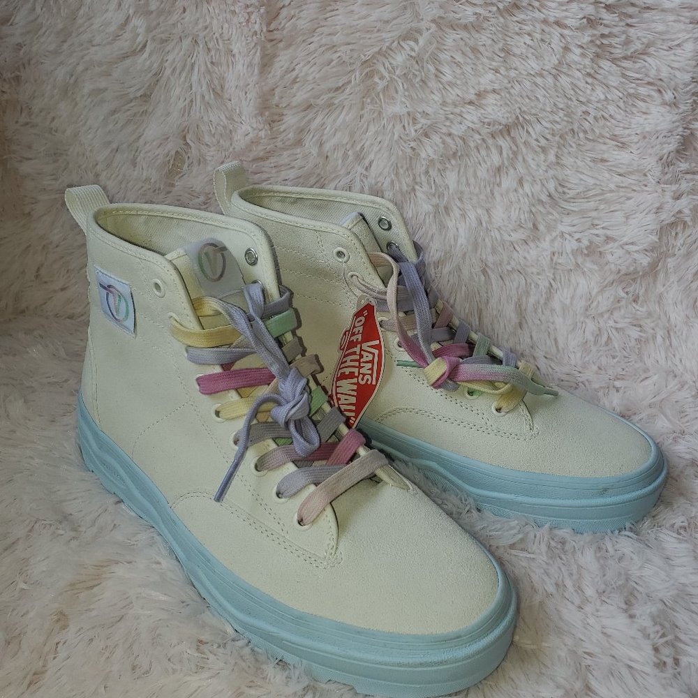 VANS Sentry WC Pastel Pop UltraCush Hi Top Womens Sz- 10.Suede Sneakers Shoe NEW